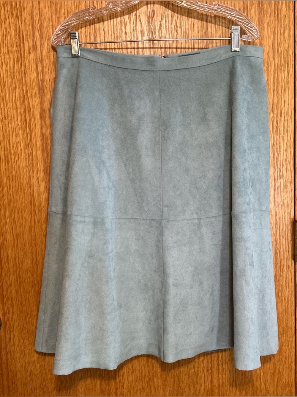 Vince Camuto Faux Suede Zip Up Women  Skirt Size 12 Working Girl Career Modern